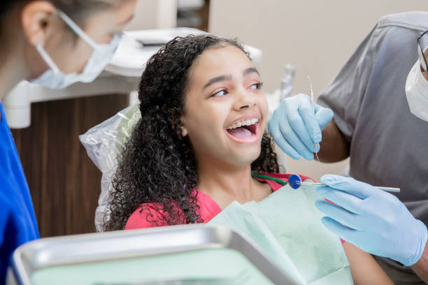 Best Emergency Wisdom Teeth Removal in Malone, FL